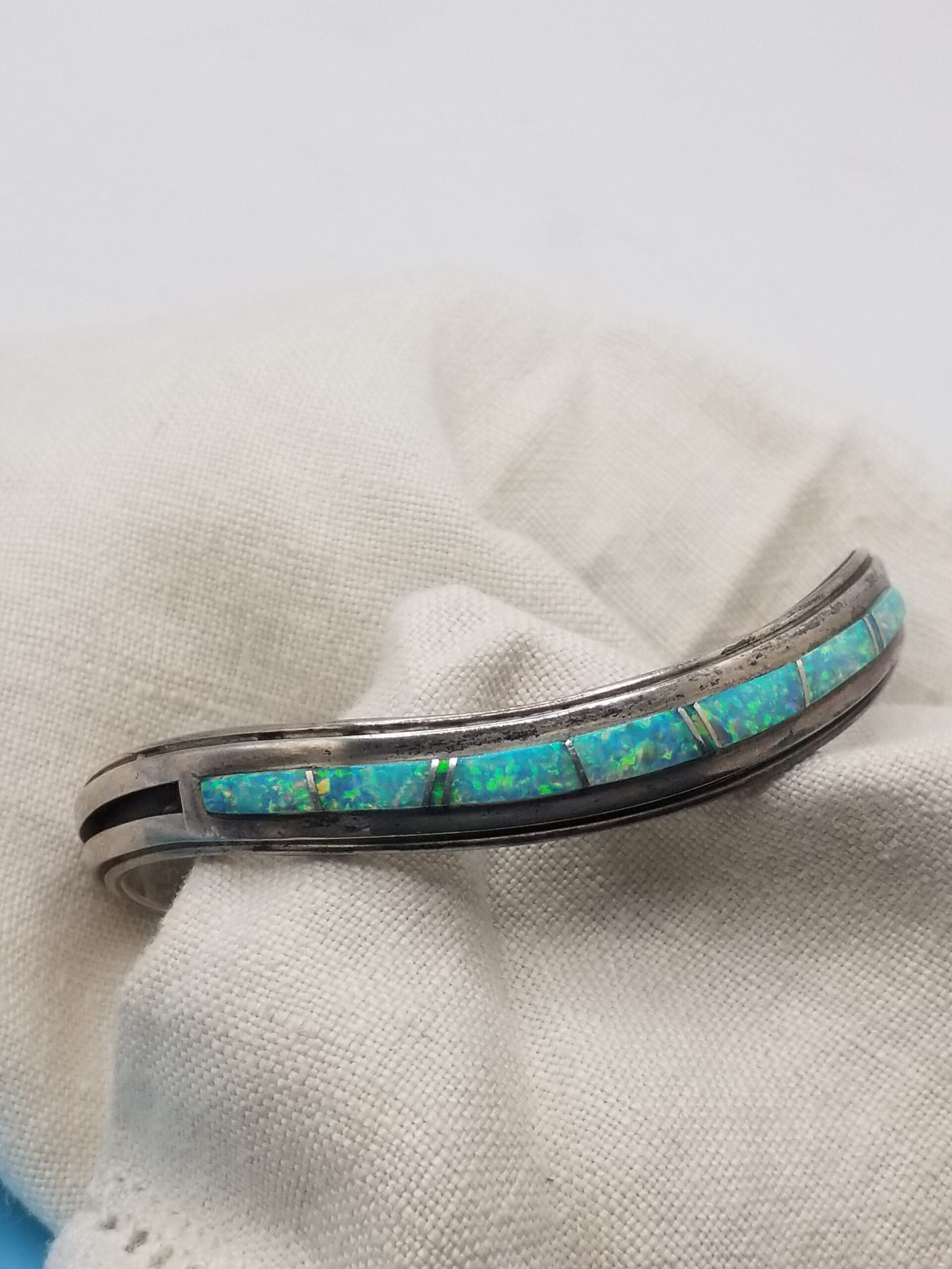 Vintage Native American Inlay Cuff - Sterling Silver & Blue Green Cultured Opal Design - Image 2