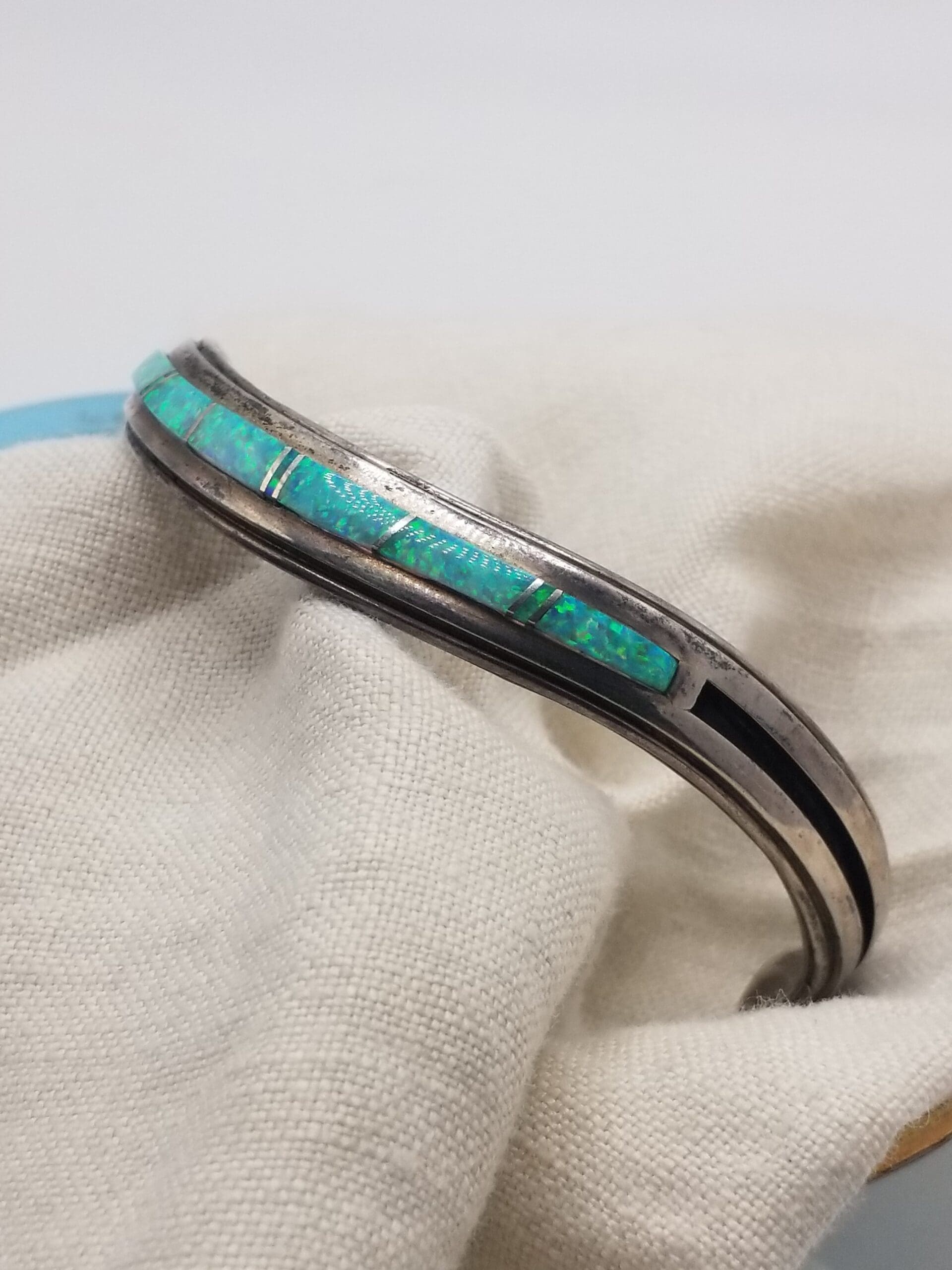 Vintage Native American Inlay Cuff - Sterling Silver & Blue Green Cultured Opal Design - Image 3