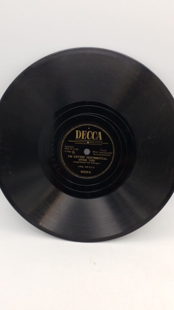 The Ink Spots Shellac 78 Record, I'd Climb The Highest Mountain, I'm Getting Sentimental Over You - Decca Records